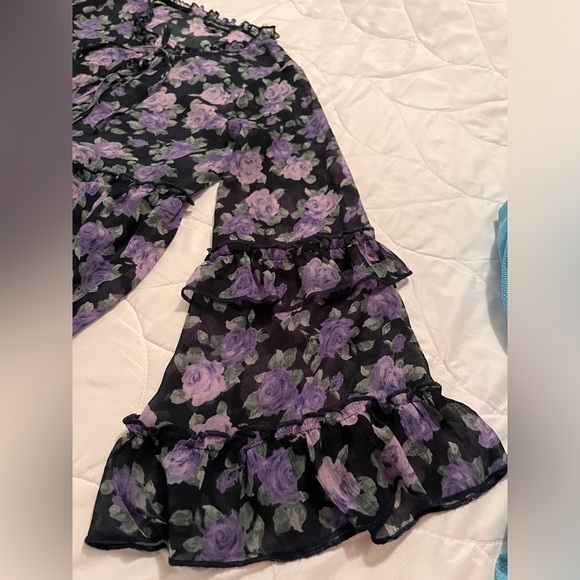 American Eagle Outfitters Sheer Floral Ruffle Blouse | Size Small 💜🌸 - Picture 4 of 4